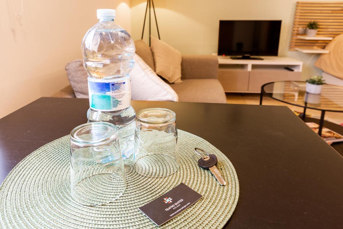 Teatro Suites Malaga City Flat Dış mekan fotoğraf
