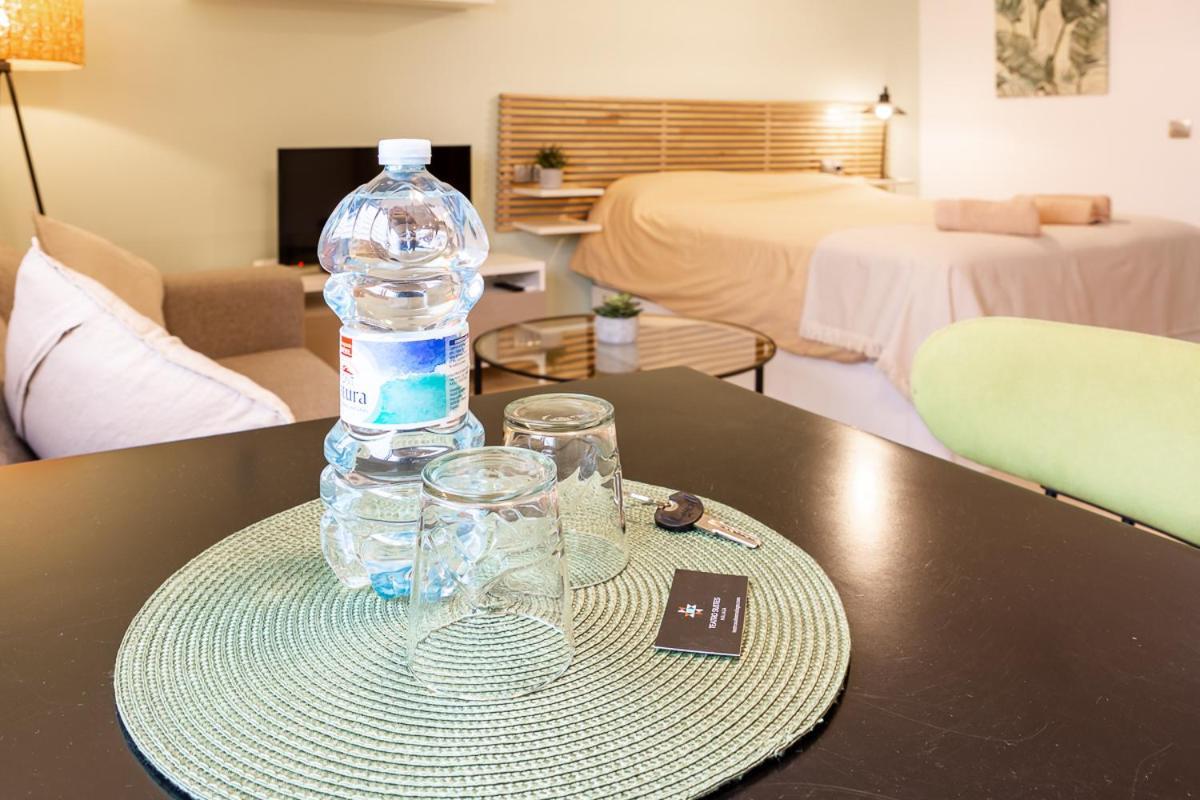 Teatro Suites Malaga City Flat Dış mekan fotoğraf